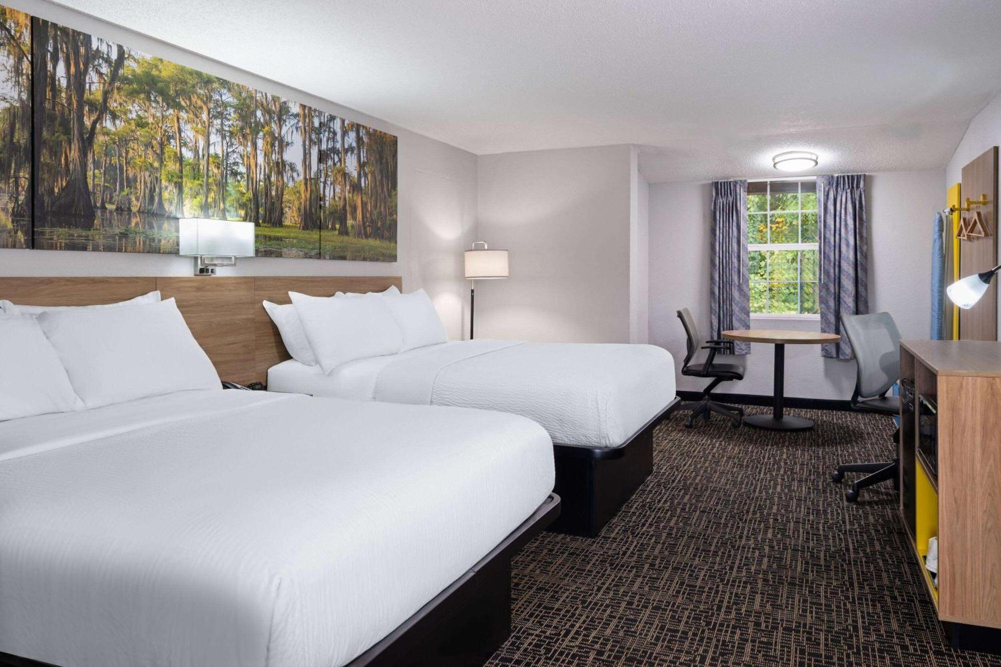 Days By Wyndham Salisbury, Nc Hotel 2*