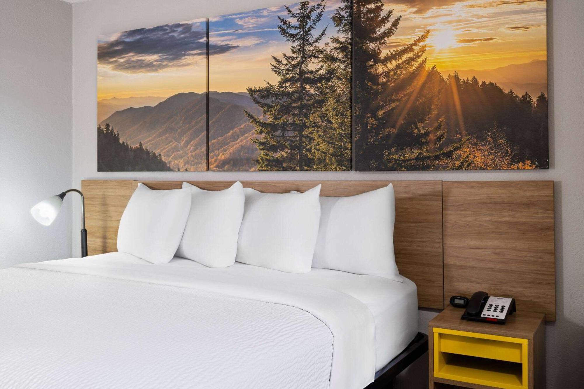 Days By Wyndham Salisbury, Nc 2*